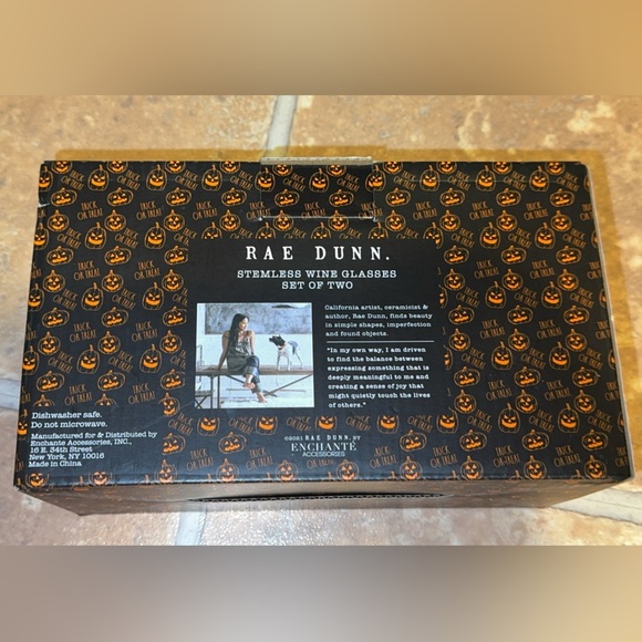 NWT Rae Dunn Halloween/Fall Trick Treat Stemless Wine Glasses Set of 2 (GLASS) - Picture 3 of 3